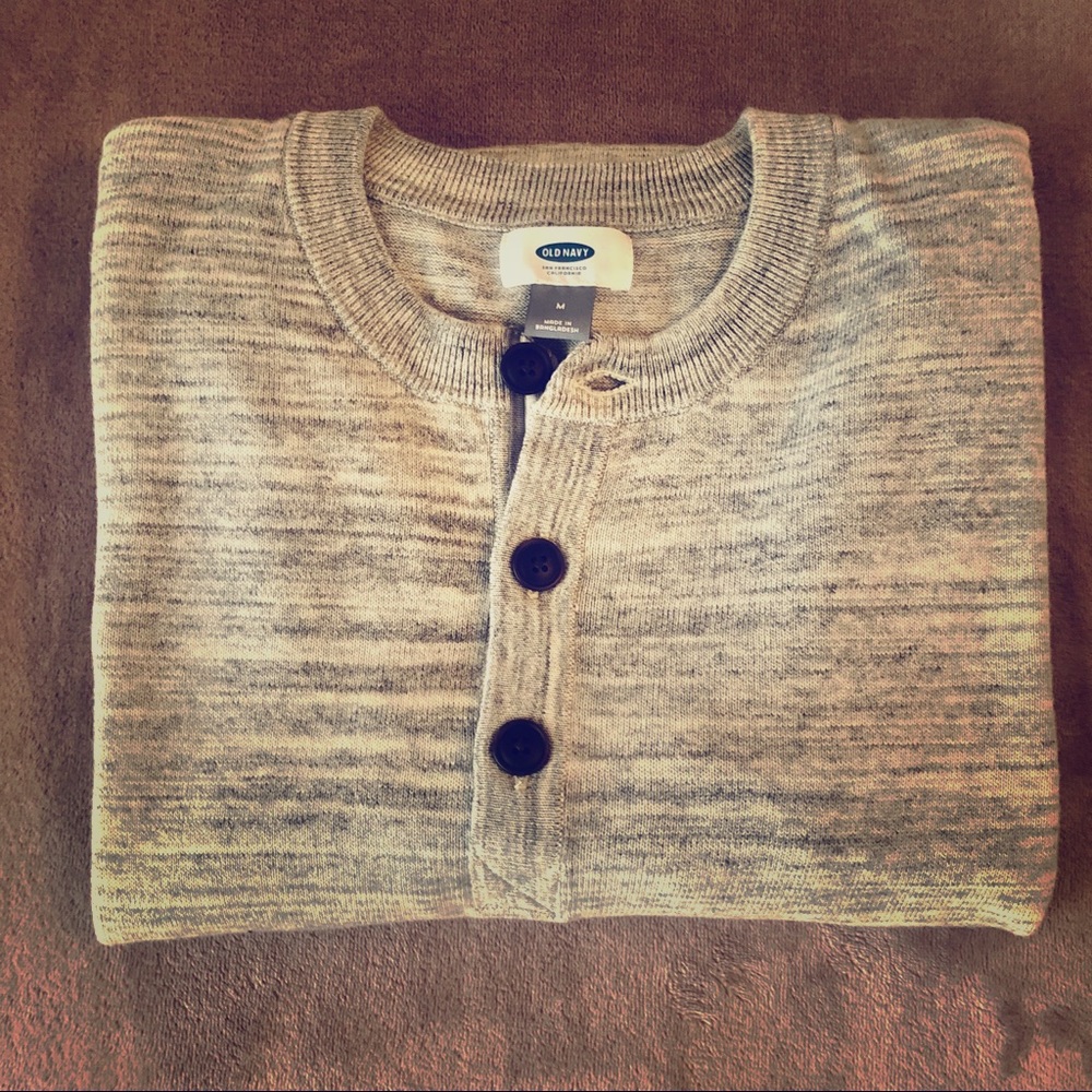 Old Navy Heather Grey Sweater